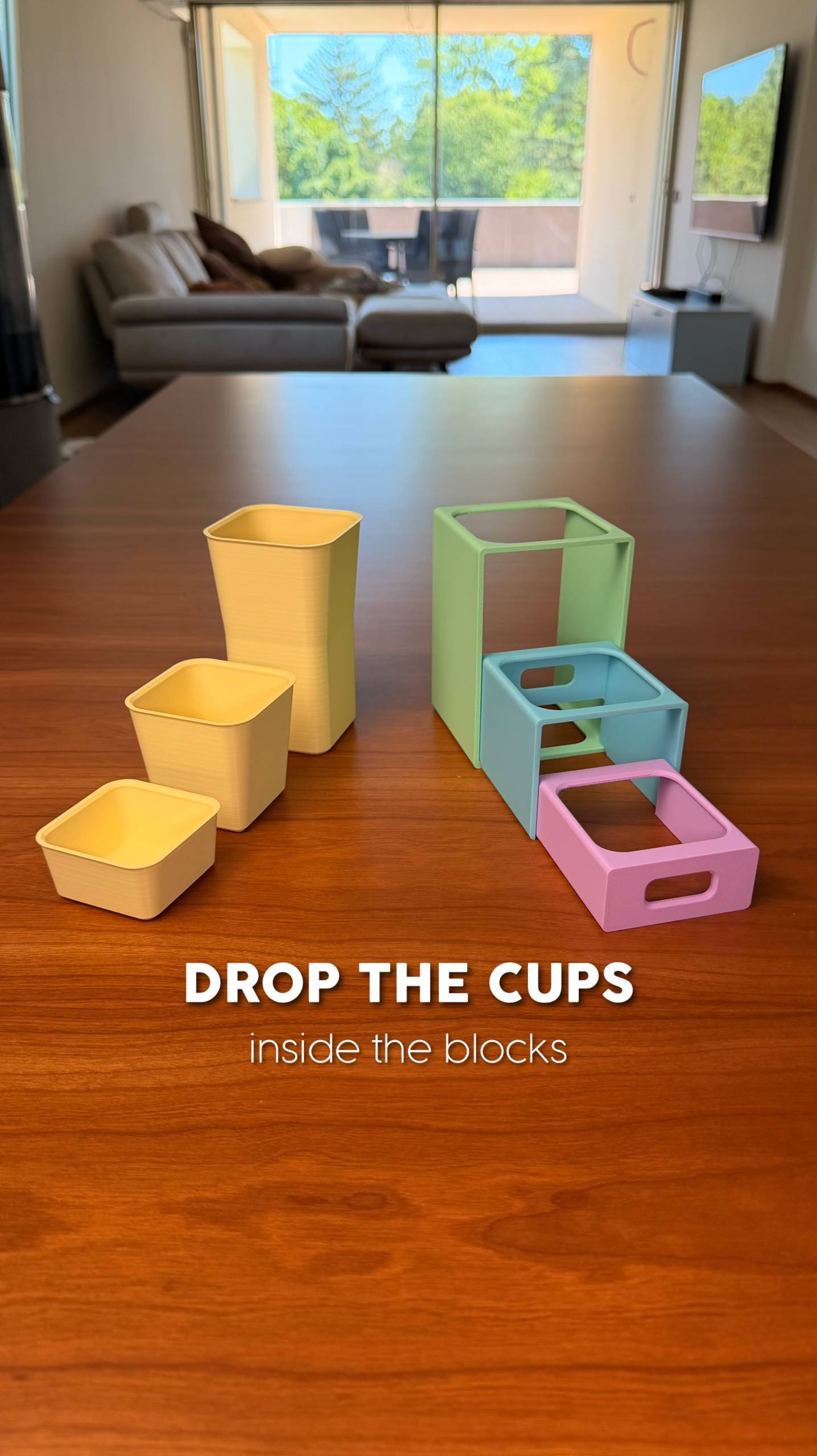 Pivot organizer - the satisfying pen holder