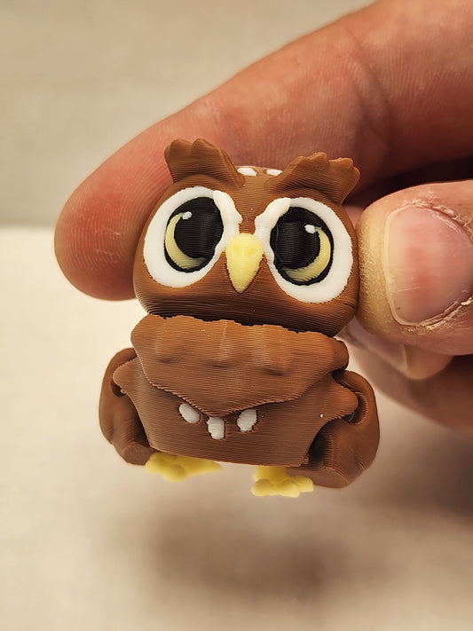 Observing Owl - Articulated Fidget Toy - Brown